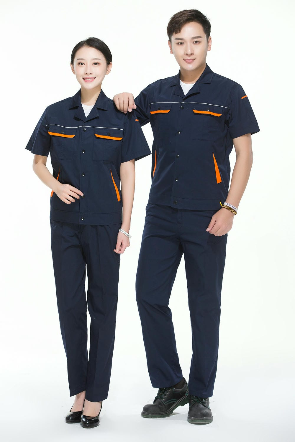 定制工作服什么面料比較吸汗？